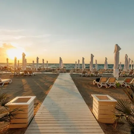 Aruba * Mamaia